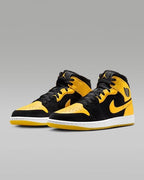 Nike Air Jordan 1 MID SE "Black/White/Varsity Maze"HJ6654-071 Men's SNeakers