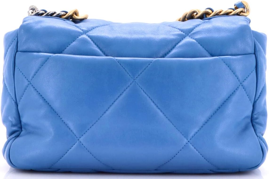 Chanel, 19 Flap Bag Quilted Leather Medium, Blue