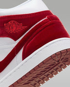 Nike WMNS Air Jordan 1 Mid SE "White/Black/Team Red" FZ3334-100 [US 5-9]