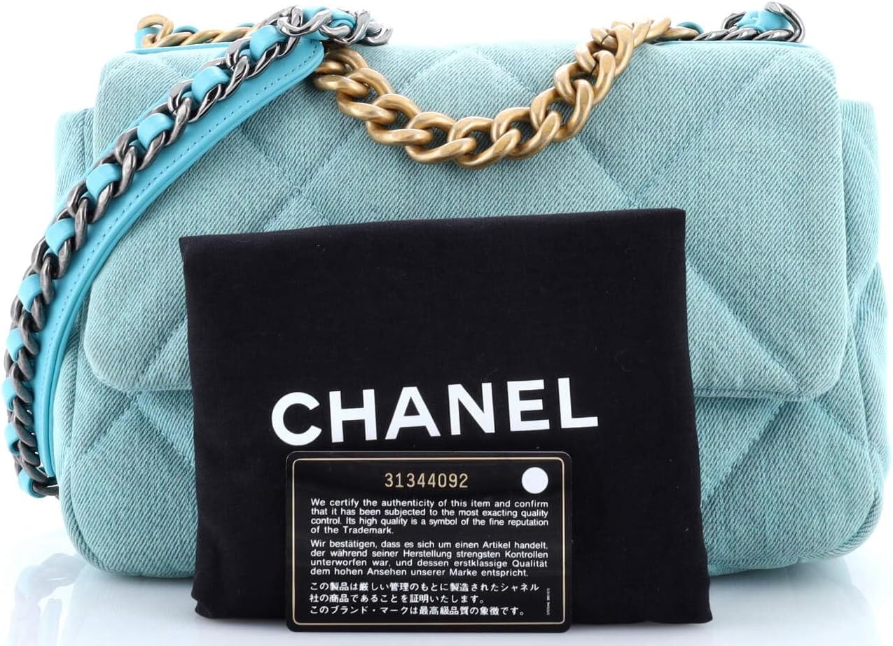 Chanel, 19 Flap Bag Quilted Denim Medium, Blue