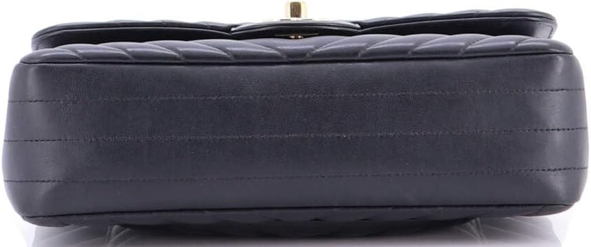 Chanel, Classic Double Flap Bag Chevron Lambskin Small, Black