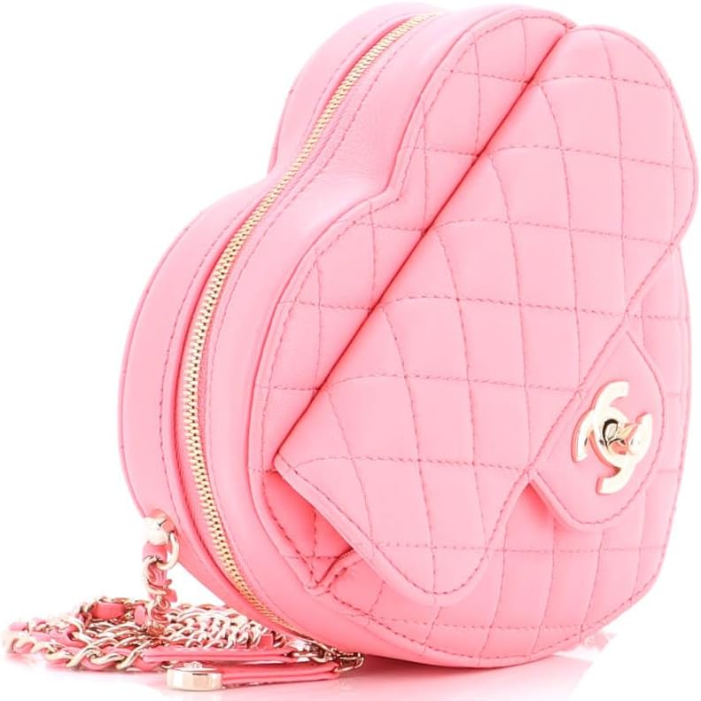 Chanel, CC in Love Heart Bag Quilted Lambskin, Pink