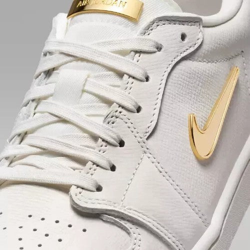 Nike WMNS Air Jordan 1 Low Method Of Make "White/Gold" FN5032-100 [US5.5-12]