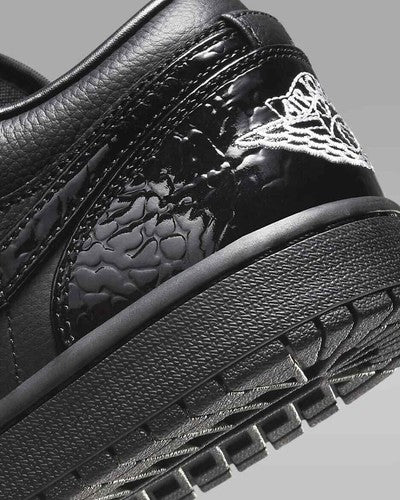 Nike WMNS Air Jordan 1 Low SE "Black/Metallic Silver" HJ7743-010 [US 5-12]