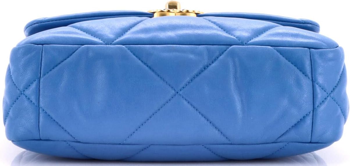 Chanel, 19 Flap Bag Quilted Leather Medium, Blue