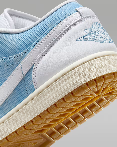 Nike WMNS Air Jordan 1 Low SE "Warn Blue/Gum Light Brown/White" HQ2004-400