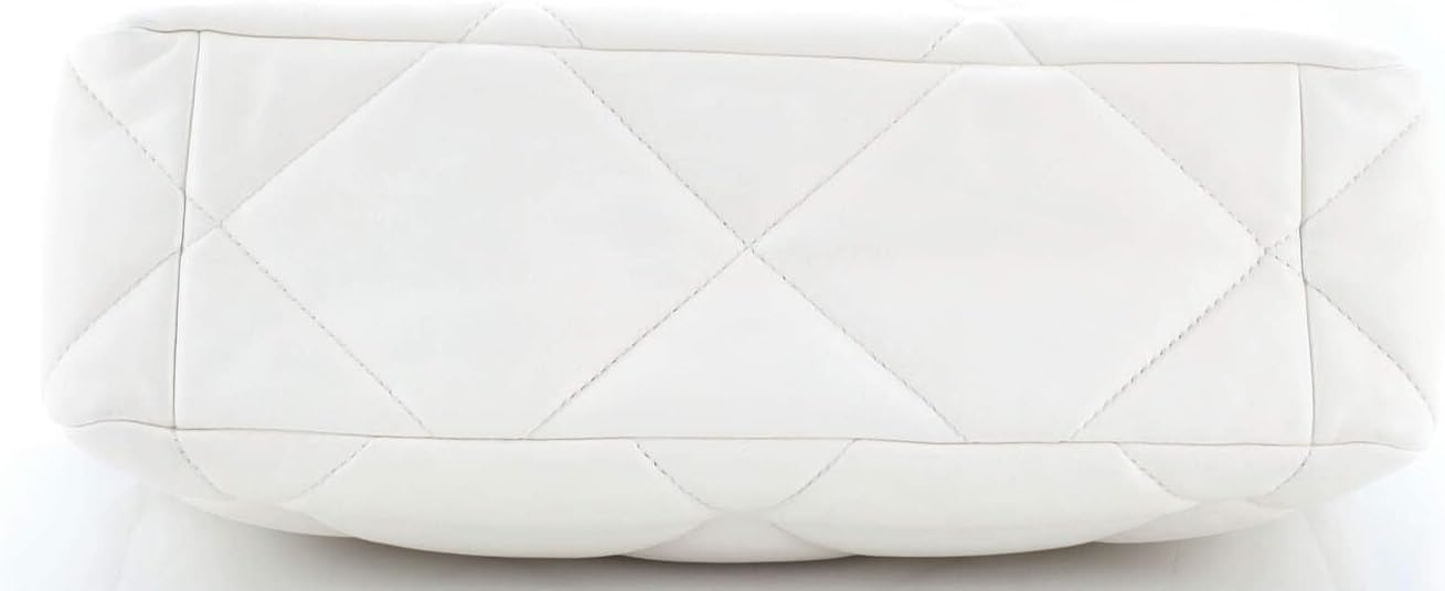 Chanel, 19 Flap Bag Quilted Leather Large, White