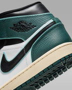 Nike WMNS Air Jordan 1 Mid "Light Dew/Oxidized Green" FQ7818-100 [US 5-12]