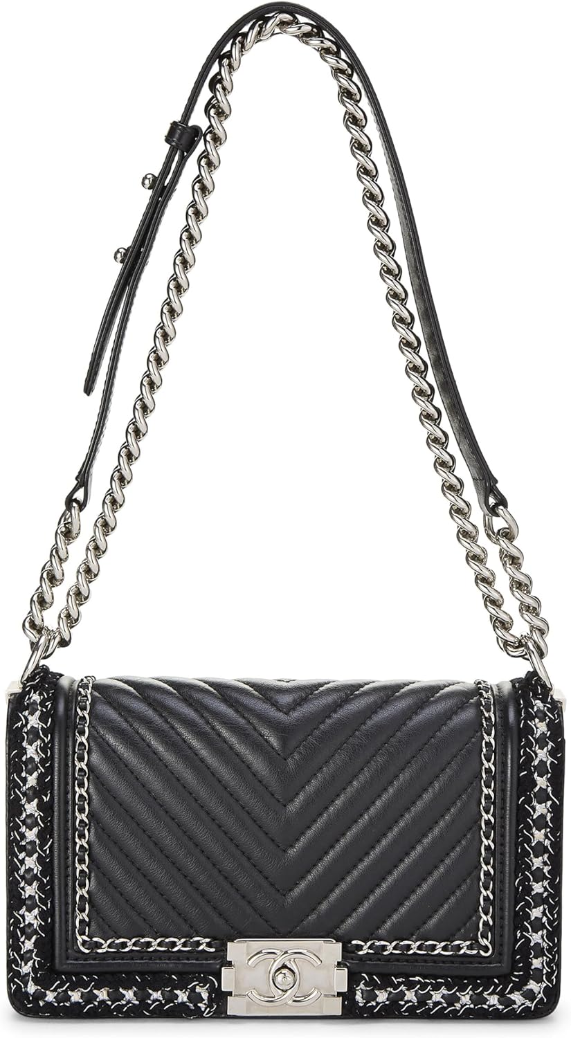 Chanel, Black Quilted Calfskin Jacket Boy Bag Medium, Black