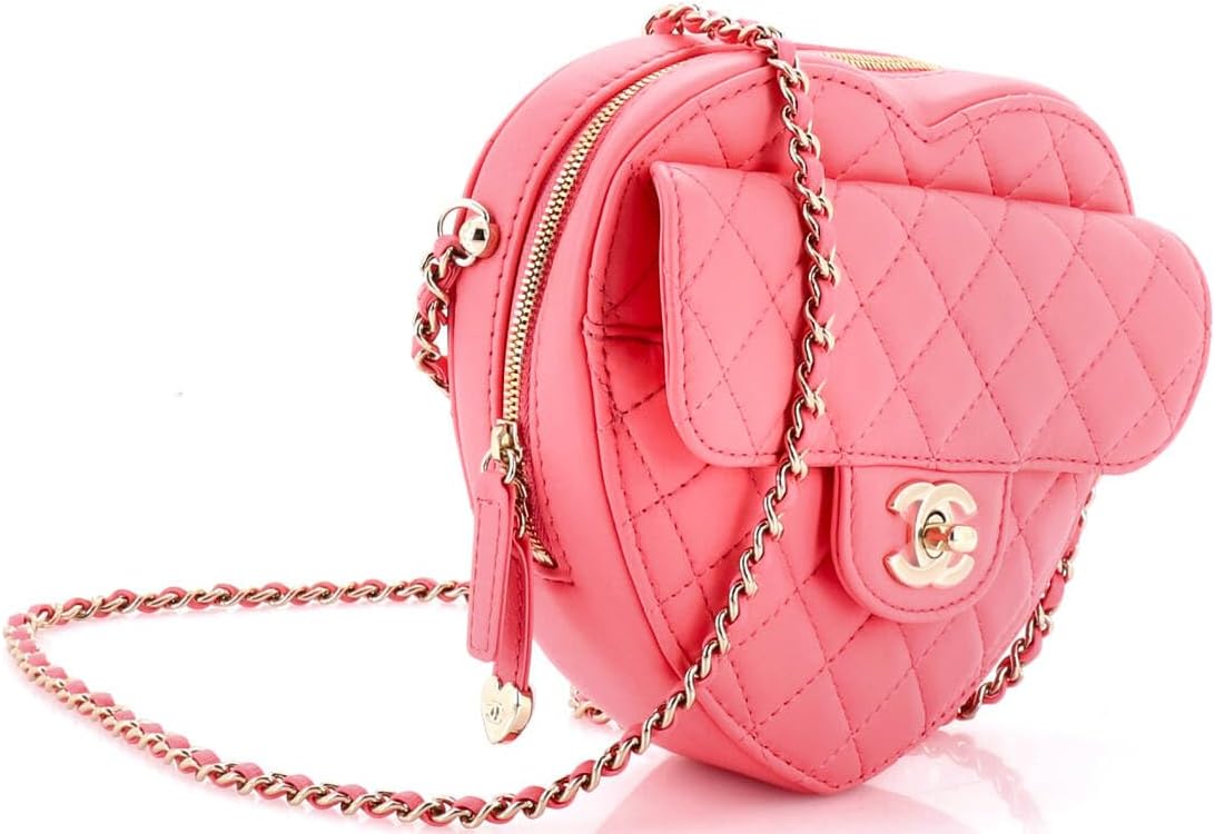 Chanel, CC in Love Heart Bag Quilted Lambskin, Pink
