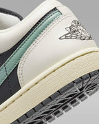 Nike WMNS Air Jordan 1 Low "Jade Smoke" DC0774-001 Womns Sneakers [US5.5-12]