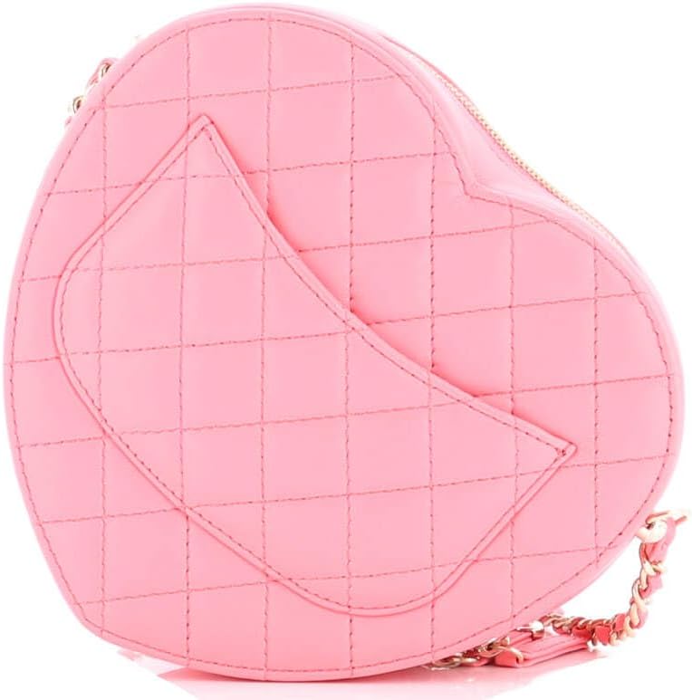 Chanel, CC in Love Heart Bag Quilted Lambskin, Pink