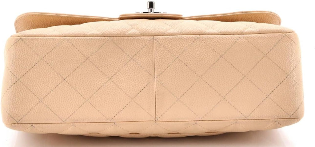 Chanel, Classic Single Flap Bag Quilted Caviar Jumbo, Neutral