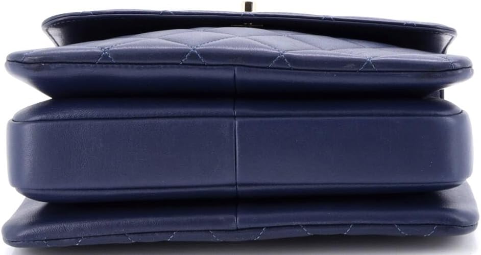 Chanel, Trendy CC Top Handle Bag Quilted Lambskin Small, Blue