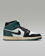 Nike WMNS Air Jordan 1 Mid "Light Dew/Oxidized Green" FQ7818-100 [US 5-12]