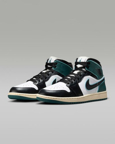 Nike WMNS Air Jordan 1 Mid "Light Dew/Oxidized Green" FQ7818-100 [US 5-12]